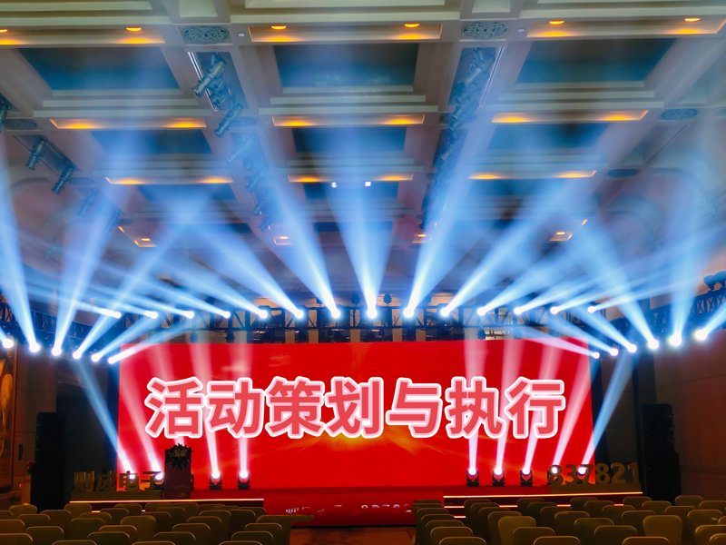在当今全球化的大背景下，了解并运用有效的文化传播理论变得尤为重要。这不仅能够帮助我们在多元文化环境中更好地交流，还能提升品牌或活动的影响力。那么，哪些文化传播理论值得我们深入了解呢？